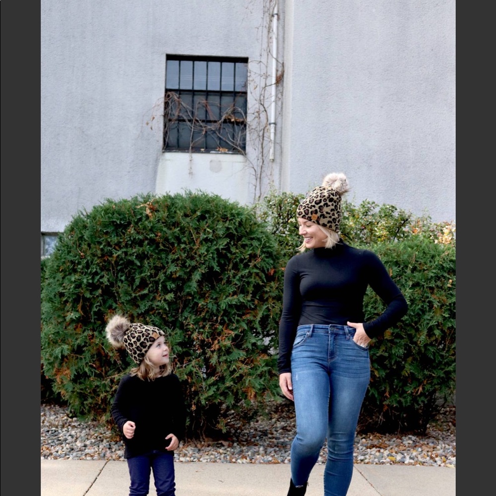 New 2 kids & 1 Adult hats Panache Leopard Hats